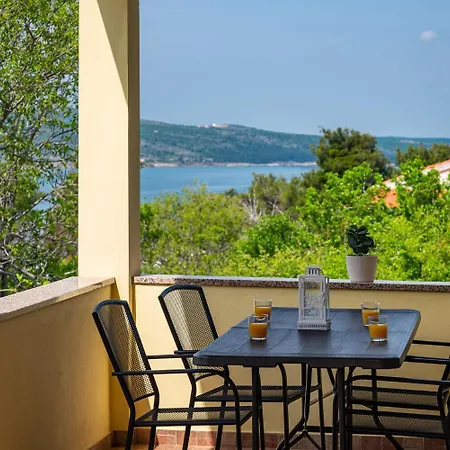 公寓 Mari 诺维格勒达尔马提亚